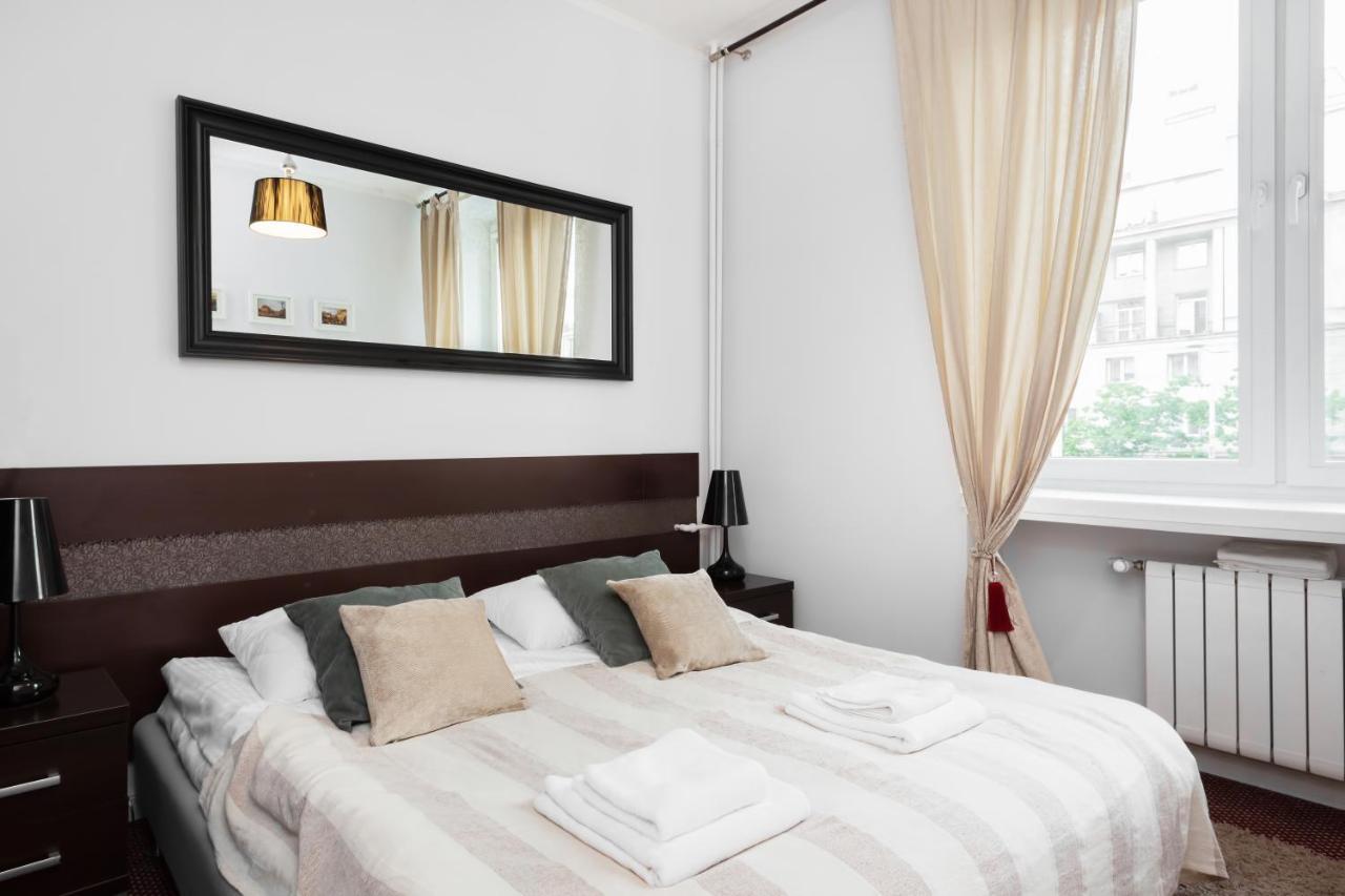 Stars Apartaments City Center By Noclegi Renters * Warsaw