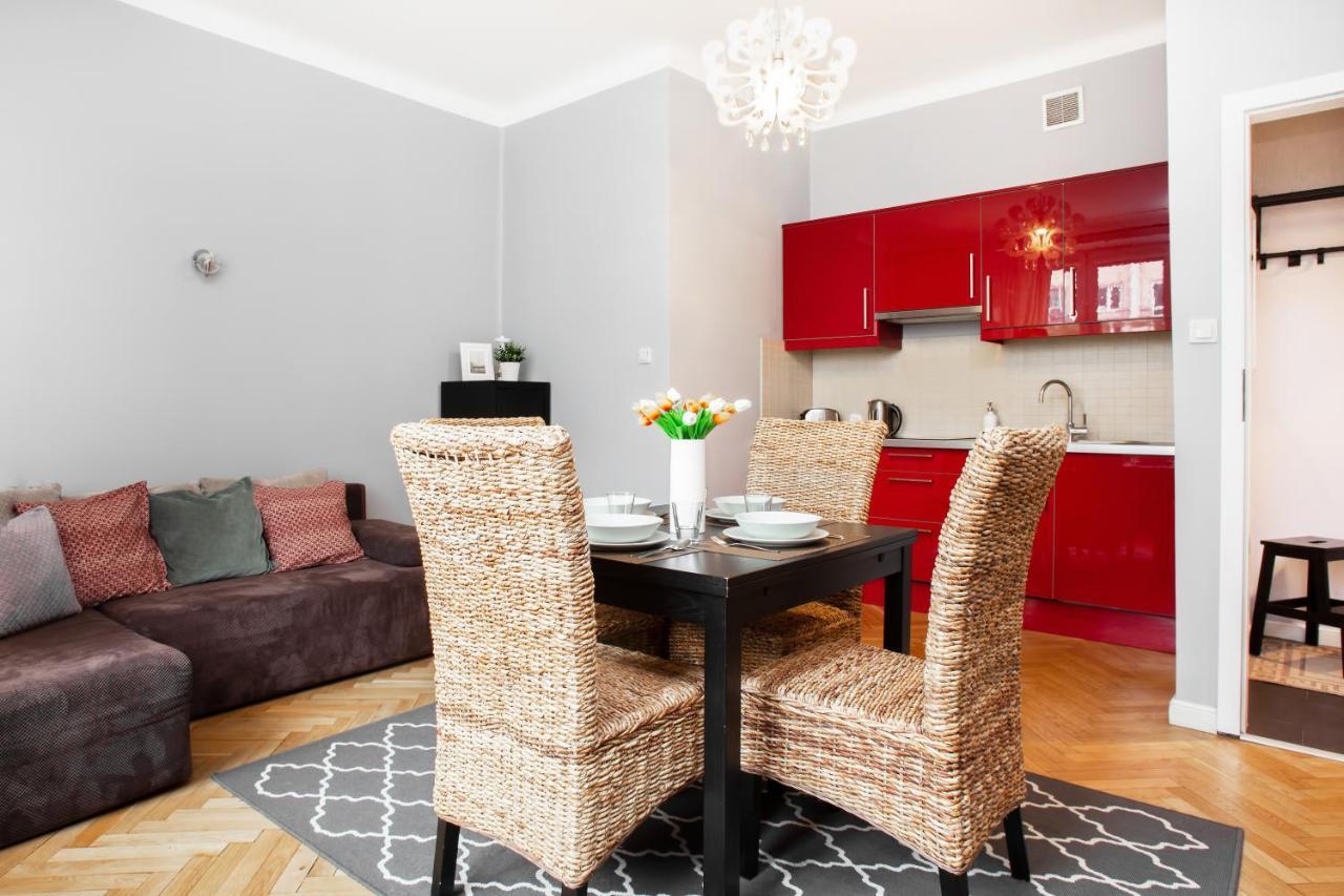 Stars Apartaments City Center By Noclegi Renters Warsaw