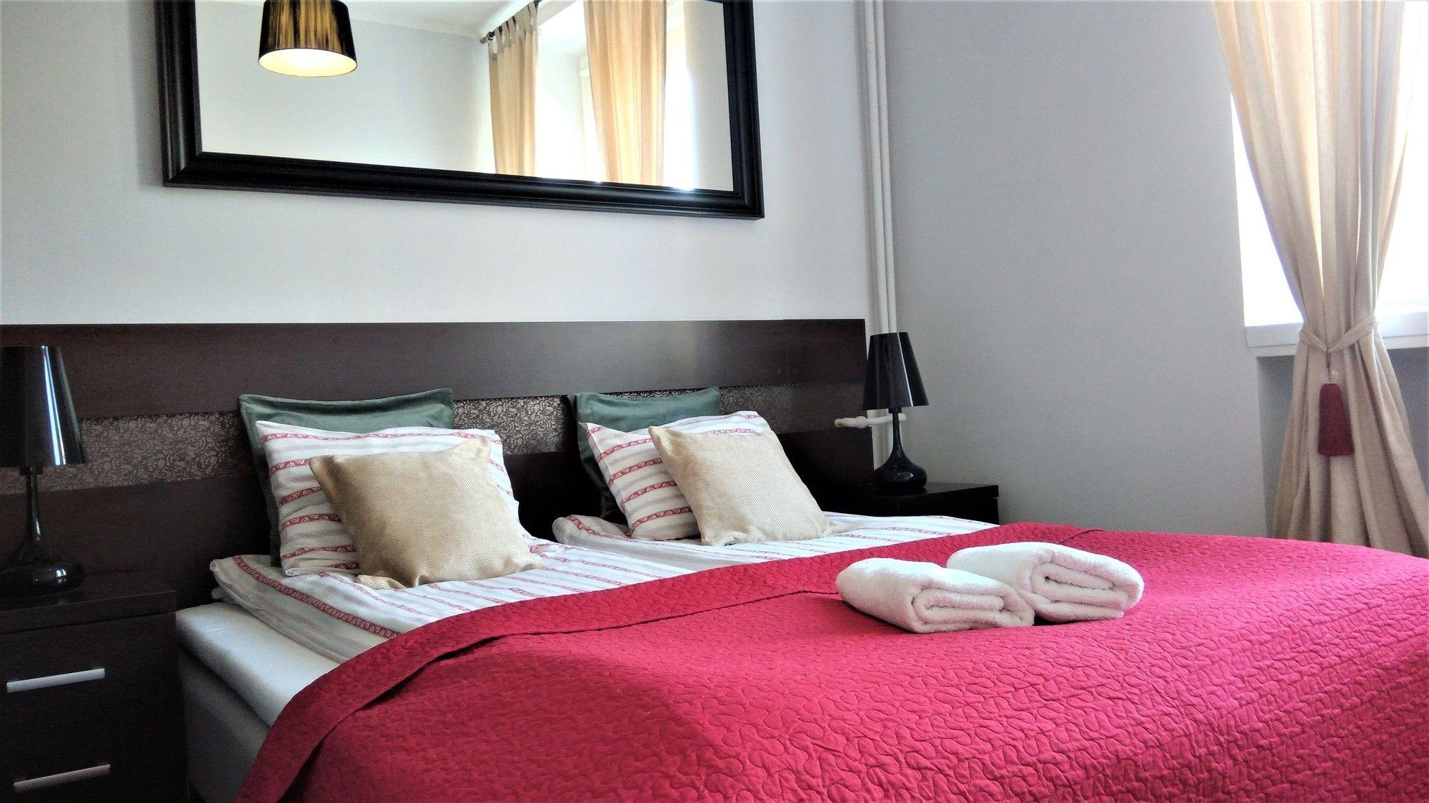 Stars Apartaments City Center By Noclegi Renters *