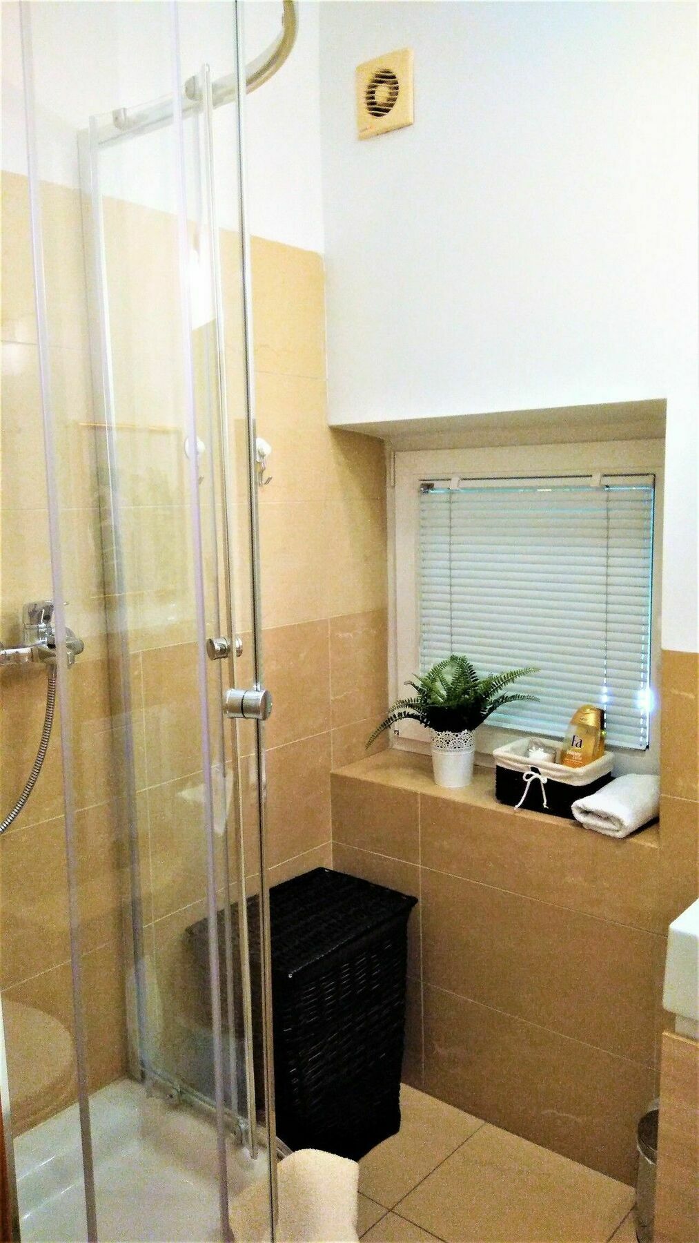 Stars Center By Renters Apartment *